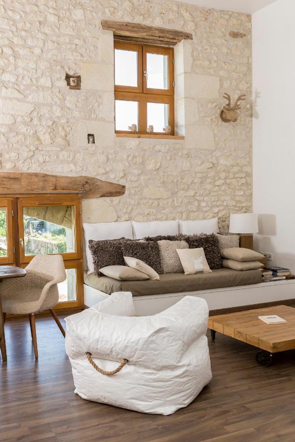 Les Terrasses Suite Et Loft De Campagne Avon-les-Roches 외부 사진